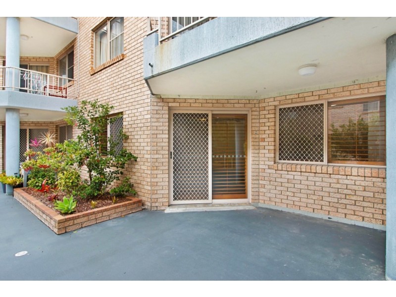 2/90-92 Kennedy Drive, Tweed Heads West NSW 2485