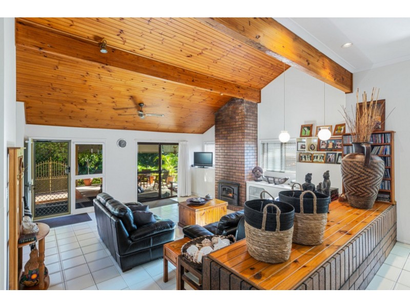 8 Toolona Avenue, Banora Point NSW 2486
