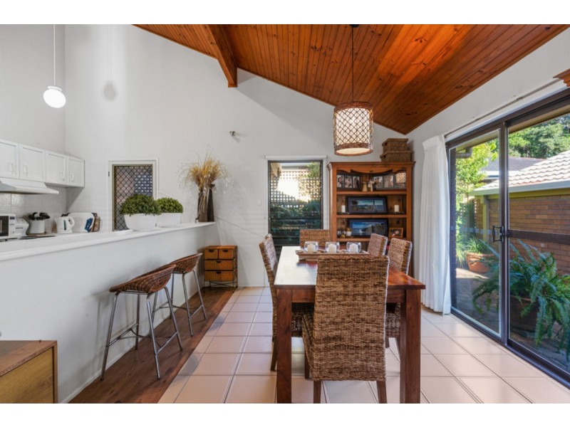 8 Toolona Avenue, Banora Point NSW 2486