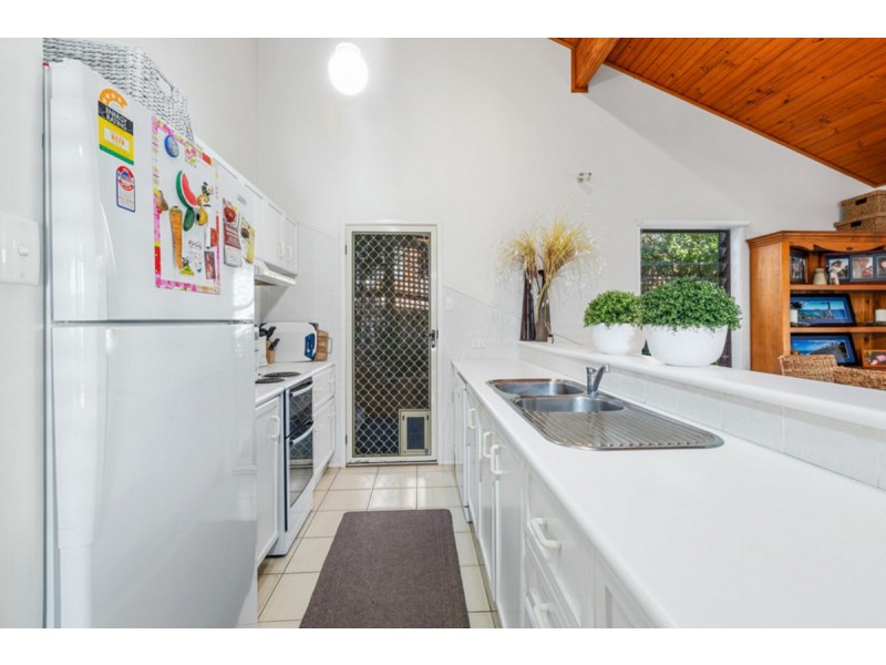 8 Toolona Avenue, Banora Point NSW 2486