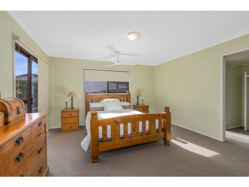 8 Toolona Avenue, Banora Point NSW 2486