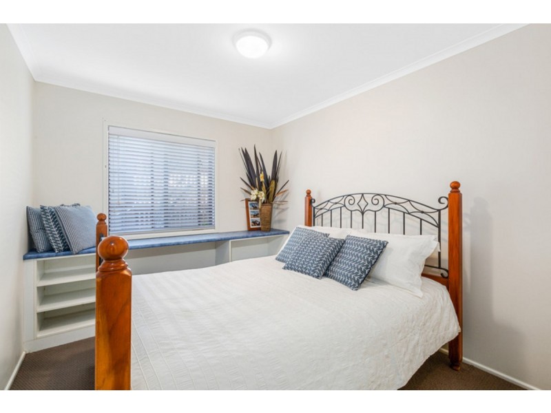 8 Toolona Avenue, Banora Point NSW 2486