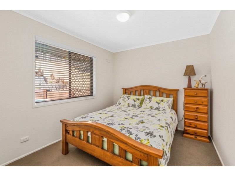8 Toolona Avenue, Banora Point NSW 2486