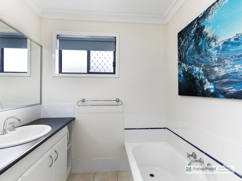 42/12 Trigonie Street, Tweed Heads South NSW 2486