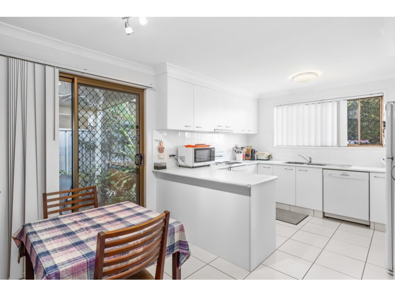 1/96 Blundell Boulevard, Tweed Heads South NSW 2486