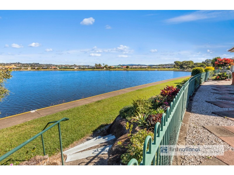 22 Kimberley Circuit, Banora Point NSW 2486