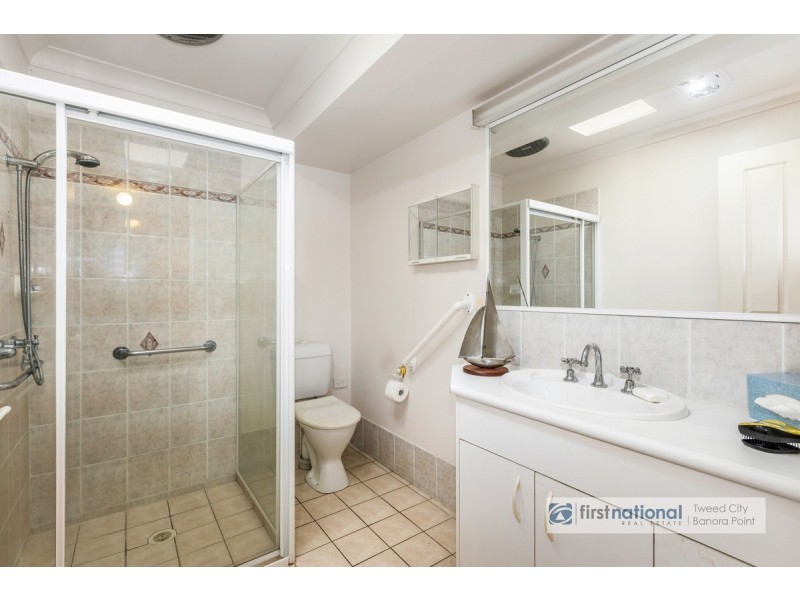 22 Kimberley Circuit, Banora Point NSW 2486