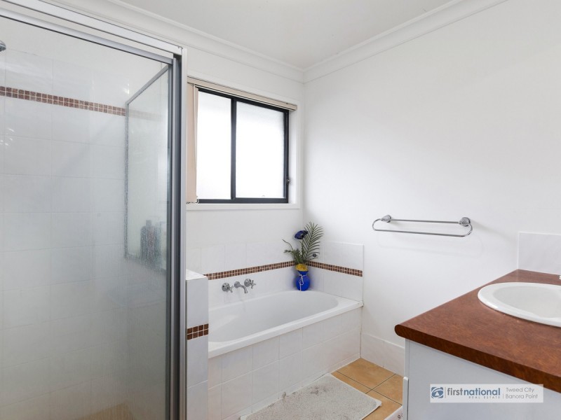 2/12 Trigonie Drive, Tweed Heads South NSW 2486