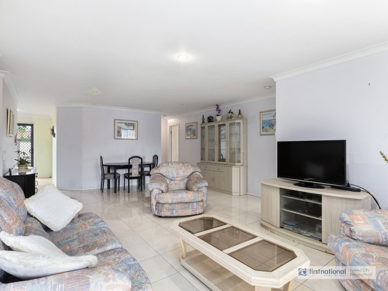 2/12 Trigonie Drive, Tweed Heads South NSW 2486