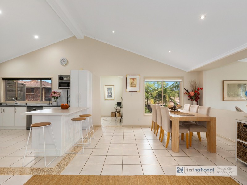 32 Warringa Drive, Bilambil Heights NSW 2486