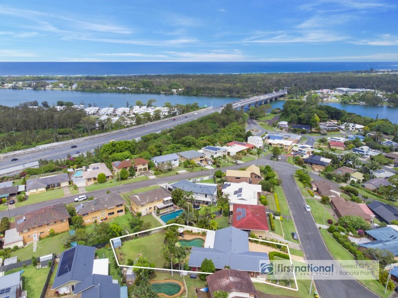 6 James Cook Drive, Banora Point NSW 2486