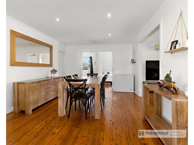 8 Sandra Street, Tweed Heads South NSW 2486