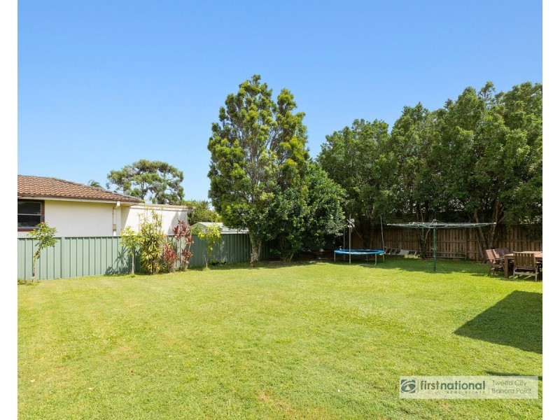 8 Sandra Street, Tweed Heads South NSW 2486