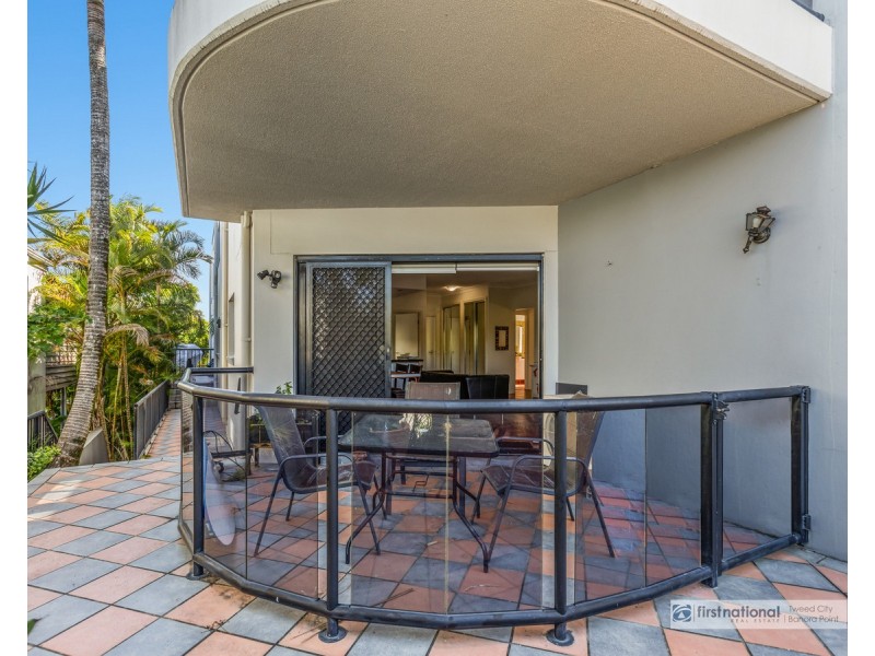 1/38-40 Tweed Street, Coolangatta QLD 4225