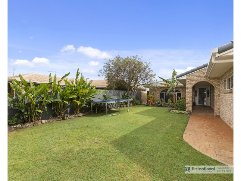 7 Edinburgh Court, Pottsville NSW 2489