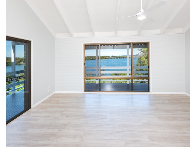 40 Hibiscus Parade, Banora Point NSW 2486