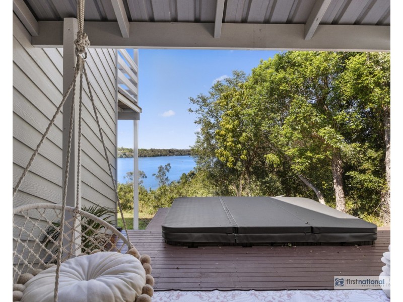 40 Hibiscus Parade, Banora Point NSW 2486
