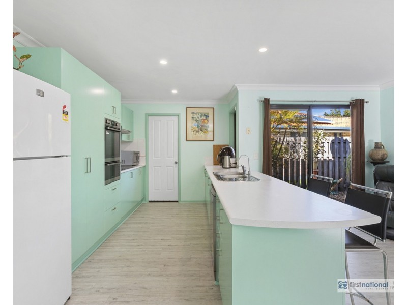 2 Triton Street, Tweed Heads South NSW 2486