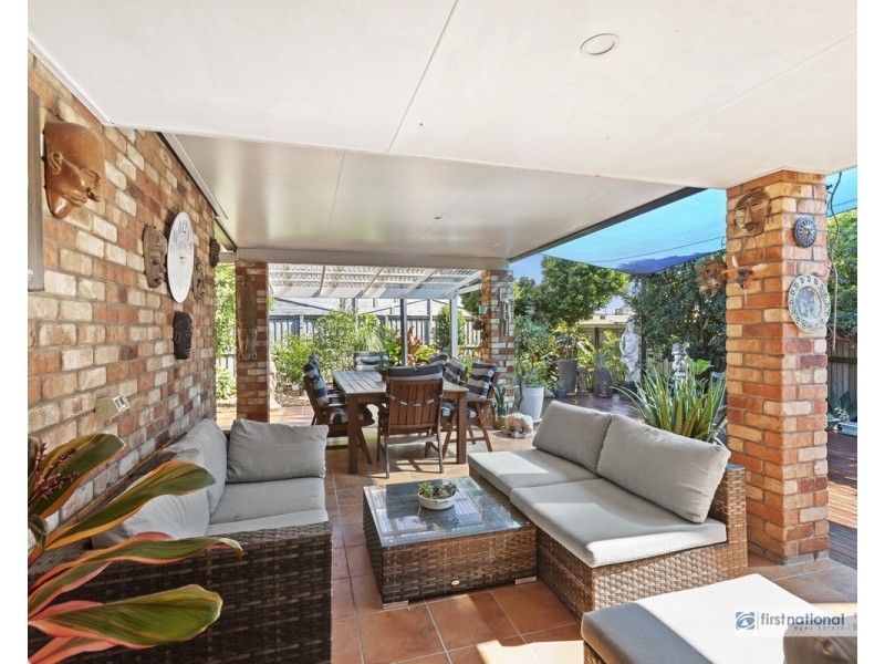 2 Triton Street, Tweed Heads South NSW 2486