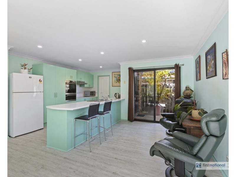 2 Triton Street, Tweed Heads South NSW 2486