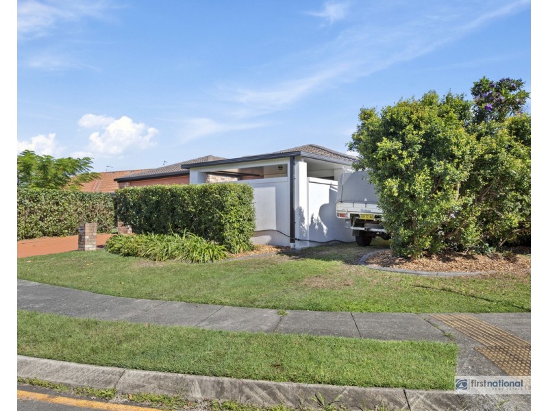 2 Triton Street, Tweed Heads South NSW 2486