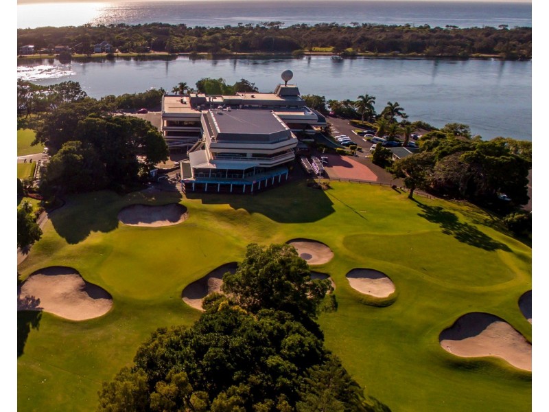 2 Triton Street, Tweed Heads South NSW 2486