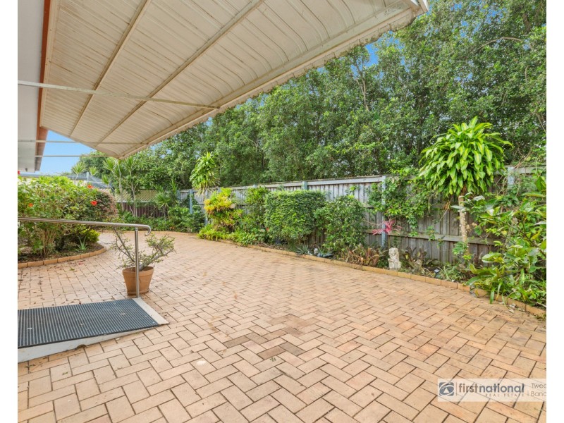 2/46 Blundell Boulevard, Tweed Heads South NSW 2486