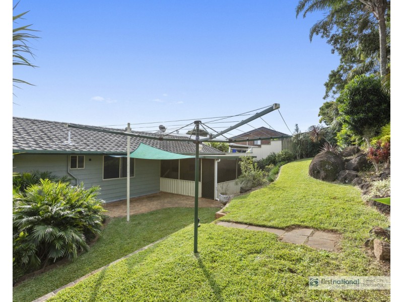 11 Lakeview Parade, Tweed Heads South NSW 2486
