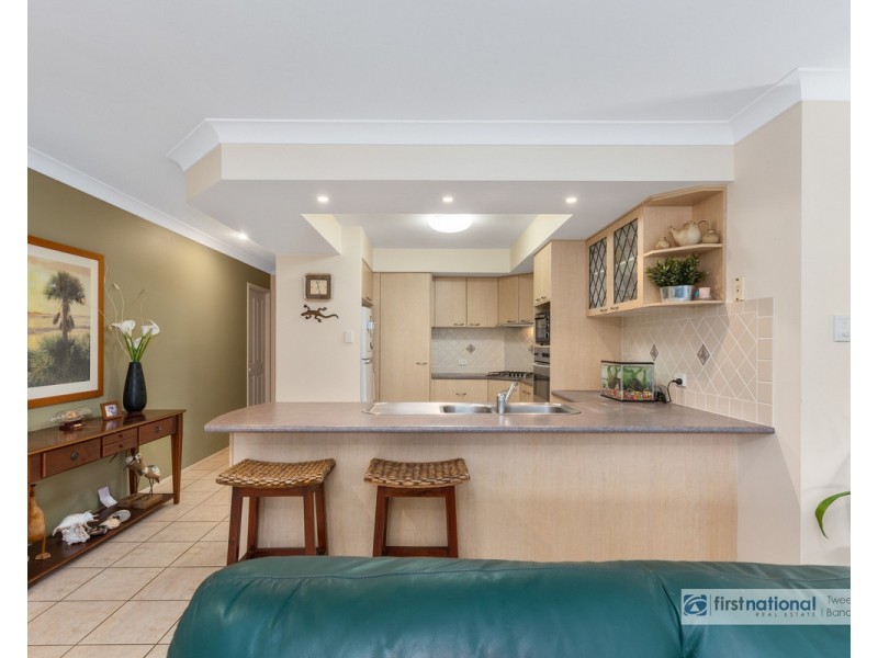 8 Port Drive, Tweed Heads South NSW 2486