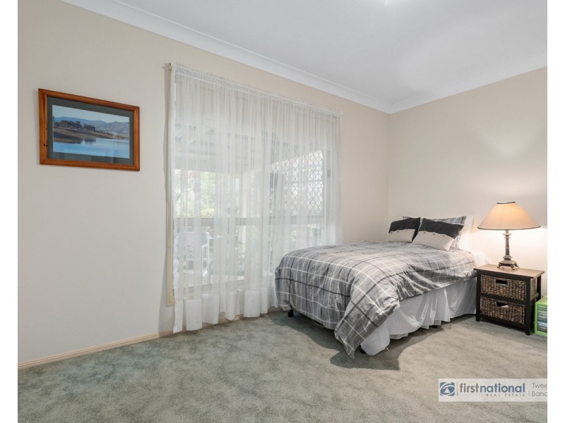 8 Port Drive, Tweed Heads South NSW 2486