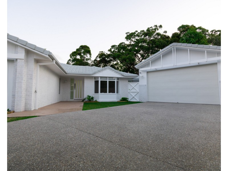 49 McKenzie Avenue, Pottsville Beach NSW 2489