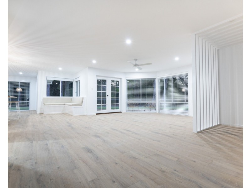 49 McKenzie Avenue, Pottsville Beach NSW 2489