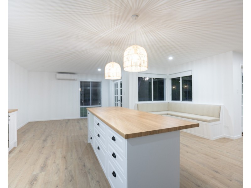 49 McKenzie Avenue, Pottsville Beach NSW 2489