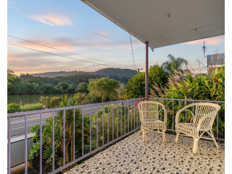 82 Riverside Drive, Tumbulgum NSW 2490