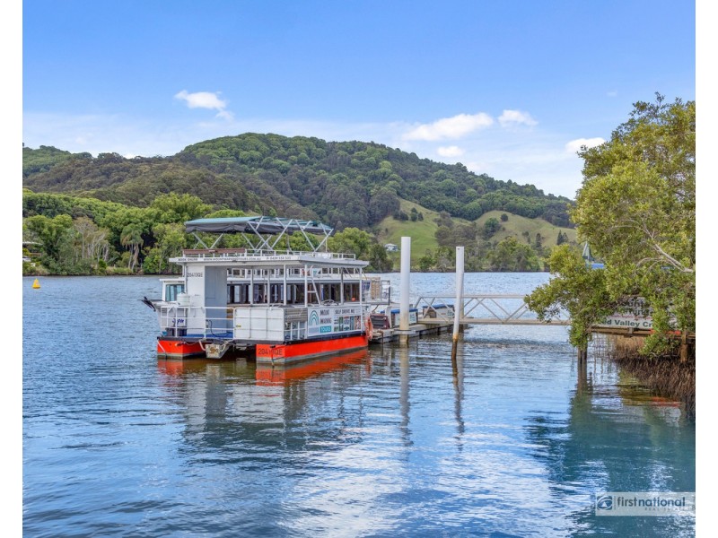 82 Riverside Drive, Tumbulgum NSW 2490