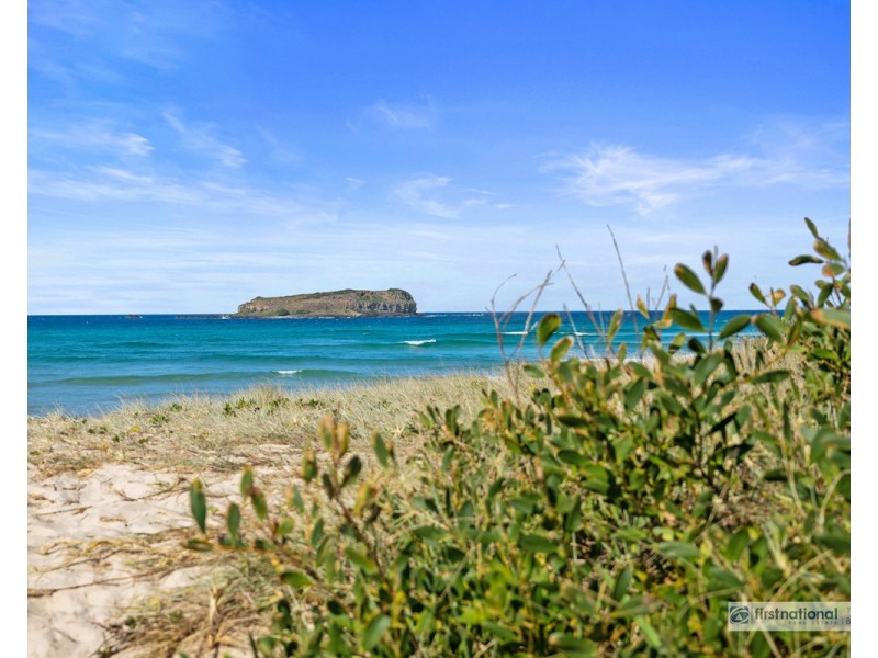 42 Main Road, Fingal Head NSW 2487