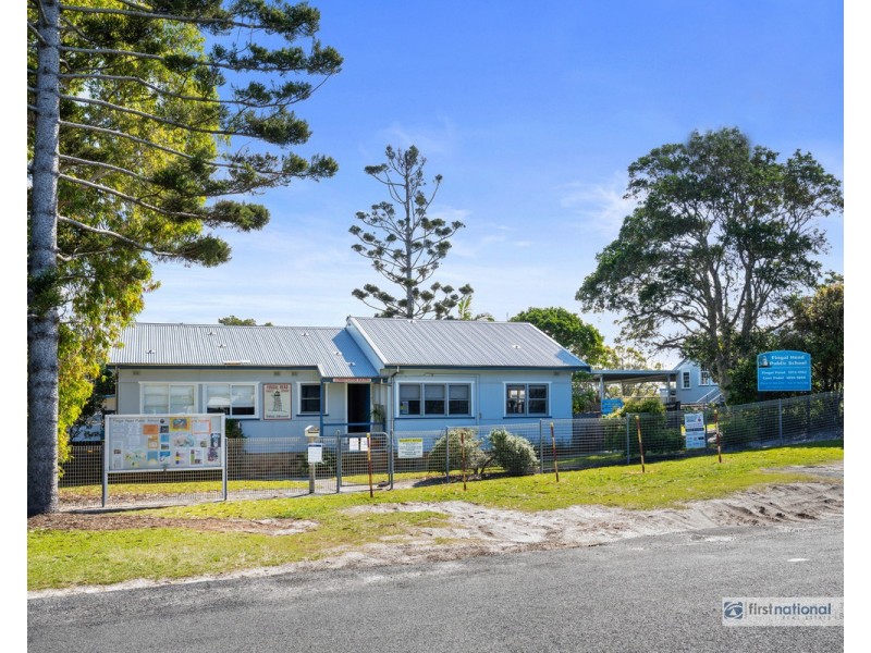 42 Main Road, Fingal Head NSW 2487