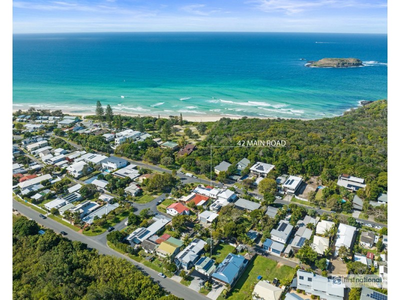42 Main Road, Fingal Head NSW 2487