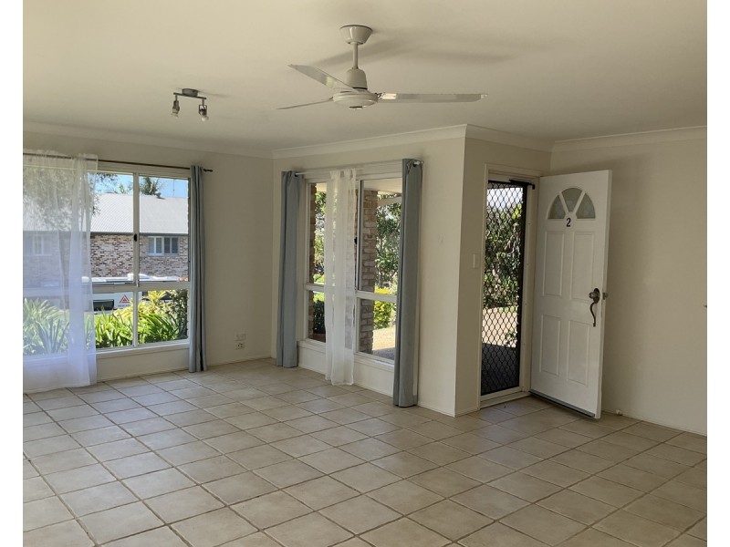 2/40 Cashel Crescent, Banora Point NSW 2486