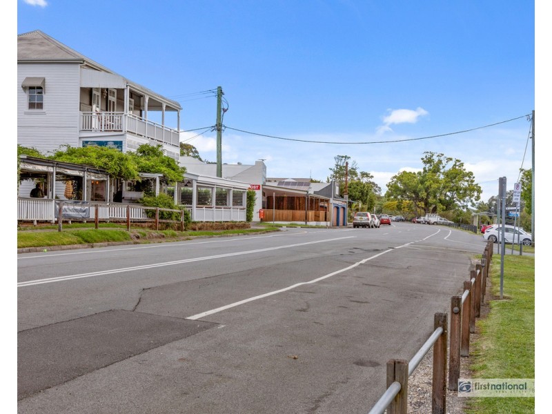 82 Riverside Drive, Tumbulgum NSW 2490