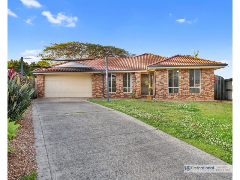 15 Birkdale Court, Banora Point NSW 2486