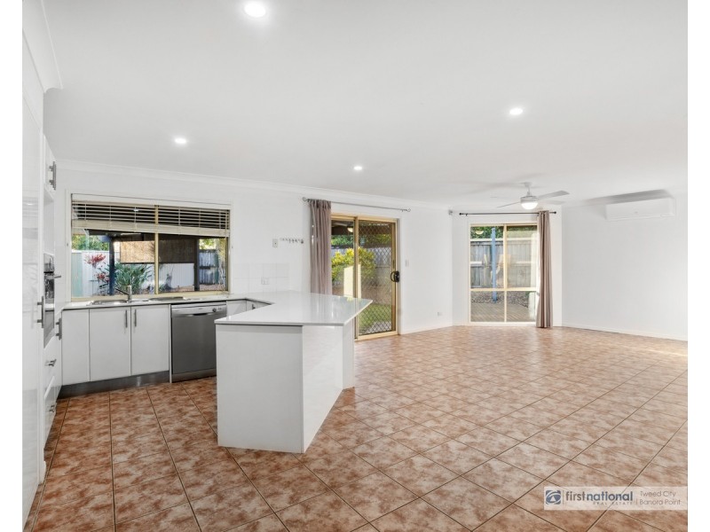 15 Birkdale Court, Banora Point NSW 2486