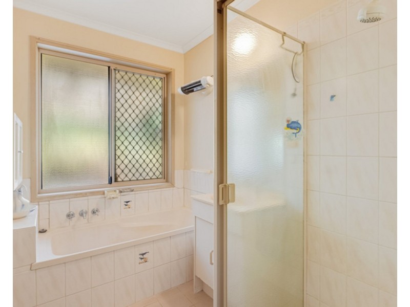 9 Muirfield Place, Banora Point NSW 2486