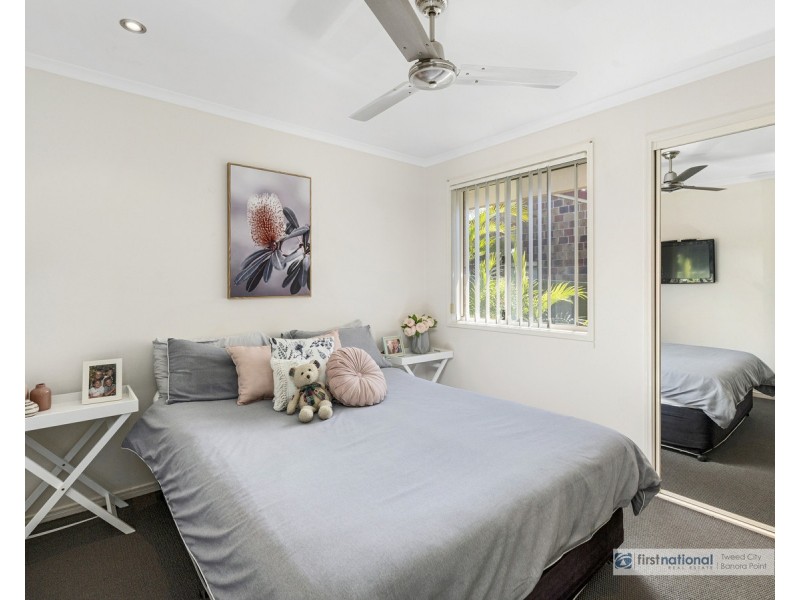 22 Clonakilty Close, Banora Point NSW 2486