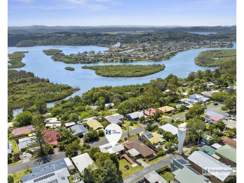 75 Hillcrest Avenue, Tweed Heads South NSW 2486