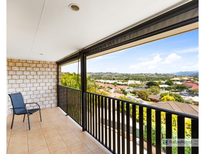 34 St Andrews Way, Banora Point NSW 2486