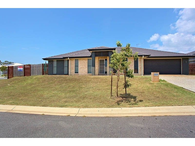 31 Whipbird Cct, Victoria Point QLD 4165