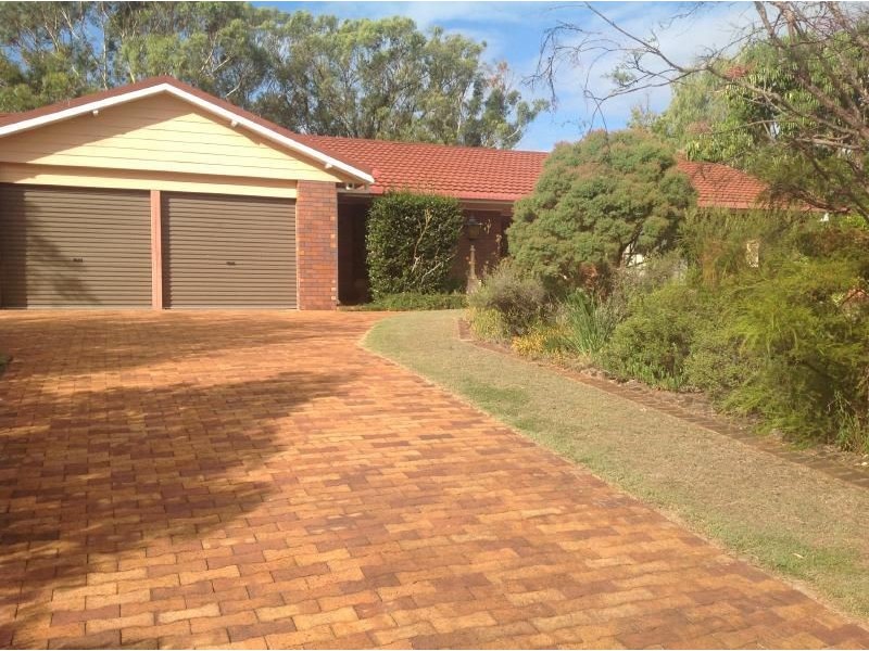 12 Picton Drive, Alexandra Hills QLD 4161