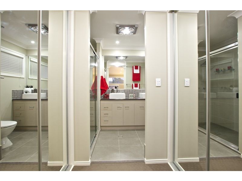 30 Pentecost Place, Redland Bay QLD 4165