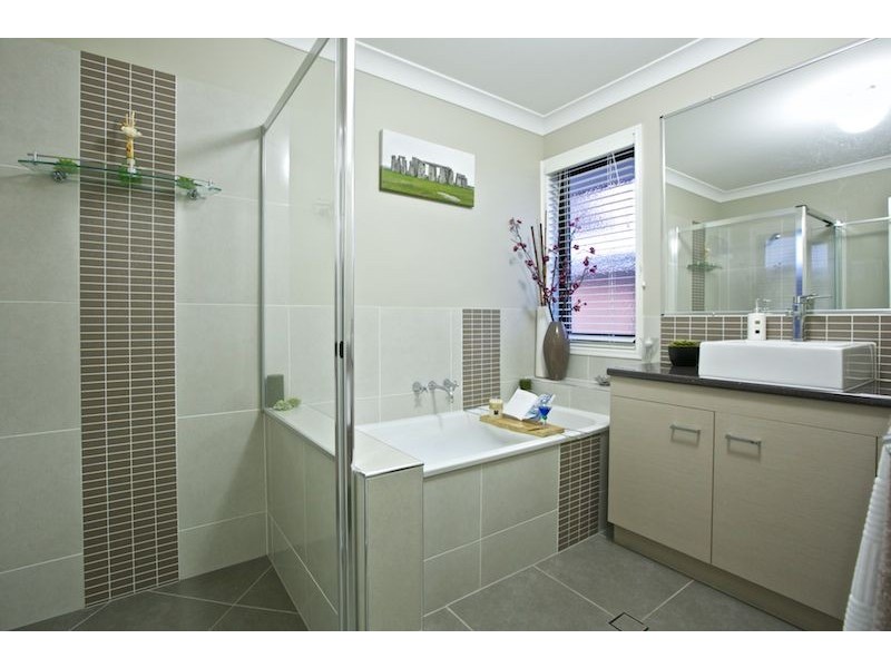 30 Pentecost Place, Redland Bay QLD 4165